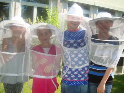 Foto des Albums: Aktionstage: Falkner und Imker zu Besuch