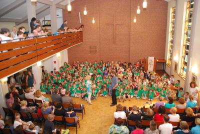 Foto des Albums: Schulfest - Festakt in der Kirche