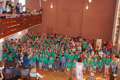 Foto des Albums: Schulfest - Festakt in der Kirche