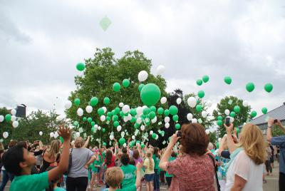 Foto des Albums: Bunte Bilder vom Fest