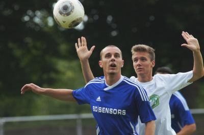 Foto des Albums: abgebrochenes Spiel Quelle Fürth - FC Vorwärts