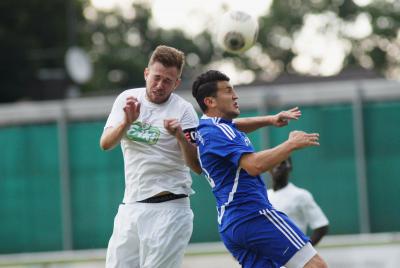 Foto des Albums: abgebrochenes Spiel Quelle Fürth - FC Vorwärts