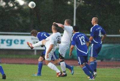 Foto des Albums: abgebrochenes Spiel Quelle Fürth - FC Vorwärts