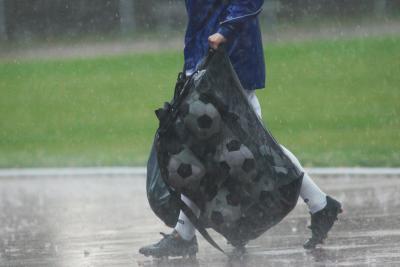 Foto des Albums: abgebrochenes Spiel Quelle Fürth - FC Vorwärts