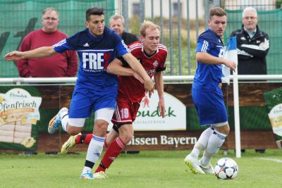 Foto des Albums: FC Vorwärts Röslau – TSV Nürnberg-Buch (2)