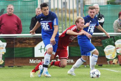 Foto des Albums: FC Vorwärts Röslau – TSV Nürnberg-Buch (2)