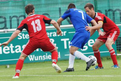 Foto des Albums: FC Vorwärts Röslau – TSV Nürnberg-Buch (2)