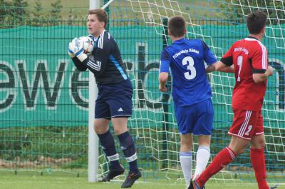 Foto des Albums: FC Vorwärts Röslau – TSV Nürnberg-Buch (2)