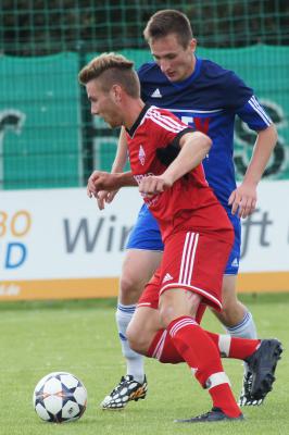 Foto des Albums: FC Vorwärts Röslau – TSV Nürnberg-Buch (2)