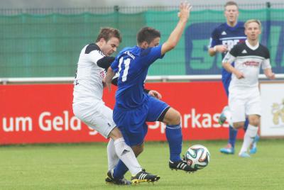 Foto des Albums: FC Vorwärts - 1. FC Redwitz (2)