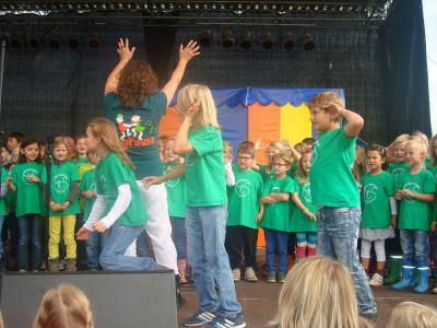 Foto des Albums: Auftritt mit der SingPause auf dem Familienfest (Dycker Feld)