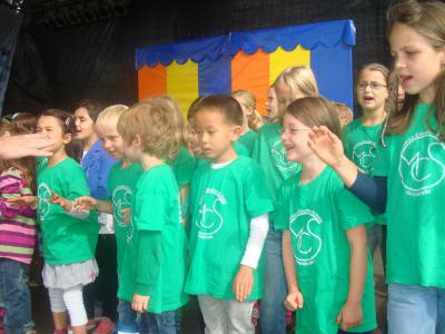 Foto des Albums: Auftritt mit der SingPause auf dem Familienfest (Dycker Feld)