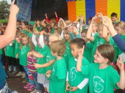 Foto des Albums: Auftritt mit der SingPause auf dem Familienfest (Dycker Feld)
