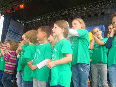 Foto des Albums: Auftritt mit der SingPause auf dem Familienfest (Dycker Feld)