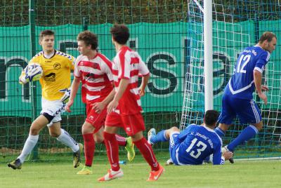 Foto des Albums: FC Vorwärts - SV Seligenporten II (2)