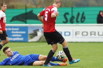 Foto des Albums: FC Vorwärts - VfL Frohnlach II (2)