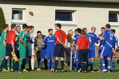 Foto des Albums: FC Vorwärts Röslau – ASV Veitsbronn-Siegelsdorf (1)