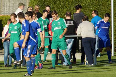 Foto des Albums: FC Vorwärts Röslau – ASV Veitsbronn-Siegelsdorf (1)