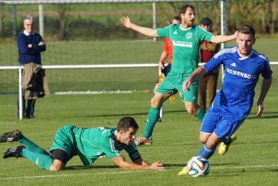 Foto des Albums: FC Vorwärts Röslau – ASV Veitsbronn-Siegelsdorf (1)
