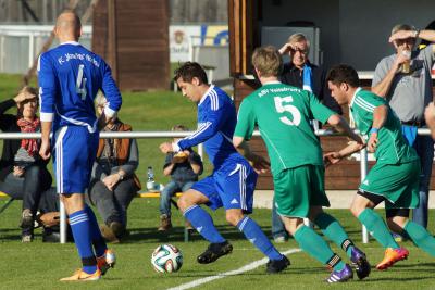 Foto des Albums: FC Vorwärts Röslau – ASV Veitsbronn-Siegelsdorf (1)