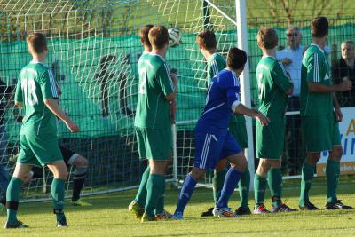 Foto des Albums: FC Vorwärts Röslau – ASV Veitsbronn-Siegelsdorf (2)