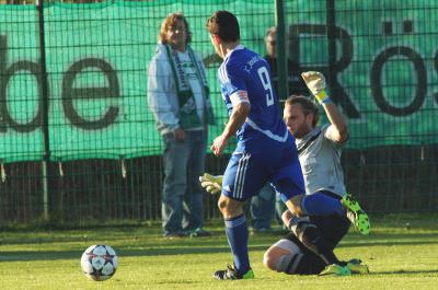 Foto des Albums: FC Vorwärts Röslau – ASV Veitsbronn-Siegelsdorf (2)