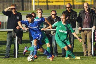 Foto des Albums: FC Vorwärts Röslau – ASV Veitsbronn-Siegelsdorf (2)