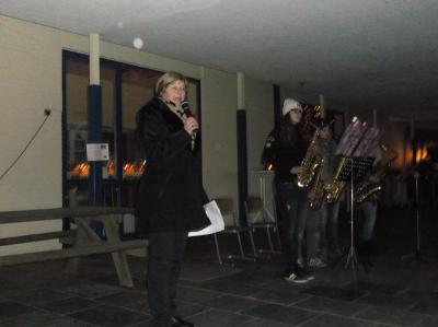 Frau Lehwalder sagt die Lieder an! 