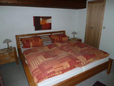Schlafzimmer 1, Balkon 