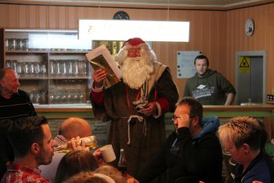 Foto des Albums: Jugendweihnachtsfeier 2014 (1)