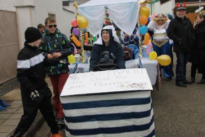 Foto des Albums: Karnevalumzug 2015