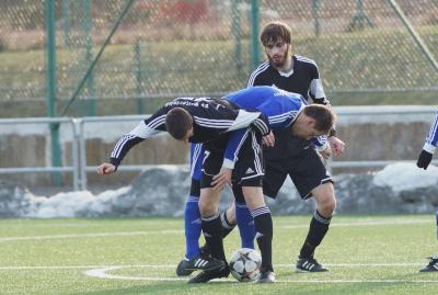 Foto des Albums: Testspiel gegen Mitterteich (2)