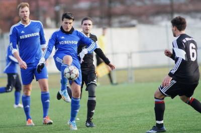 Foto des Albums: Testspiel gegen Mitterteich (2)