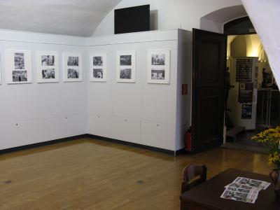 Foto des Albums: Ausstellung Margit Bach