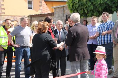 Foto des Albums: Straßenfest/Straßenübergabe Hauptstraße am 19. Mai 2015