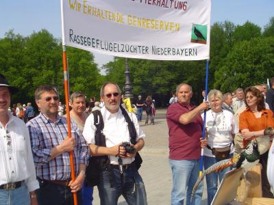 Foto des Albums: Demonstration gegen die Stallpflicht
