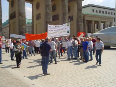 Foto des Albums: Demonstration gegen die Stallpflicht