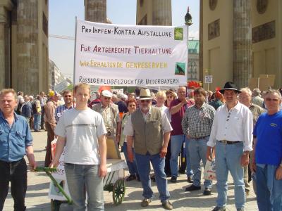Foto des Albums: Demonstration gegen die Stallpflicht