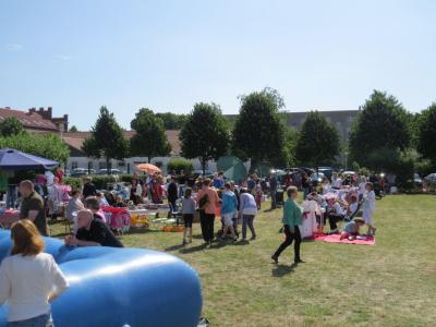 Foto des Albums: 3. Prignitzer Familienmesse | 8. Perleberger Familientag