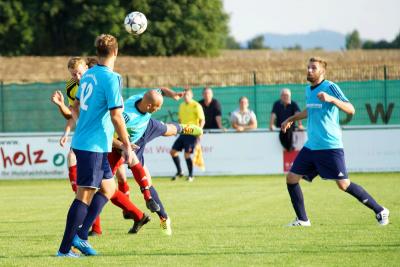 Foto des Albums: FC Vorwärts - Veitsbronn (2)
