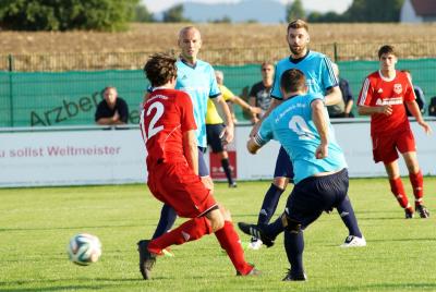 Foto des Albums: FC Vorwärts - Veitsbronn (2)