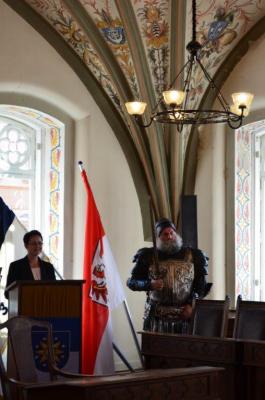 Foto des Albums: Feierliche Festveranstaltung und Ausstellungseröffnung im Perleberger Rathaus am 25. Jahrestag der Deutschen Einheit (05. 10. 2015)