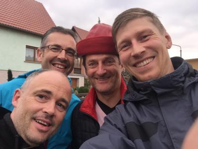 Foto des Albums: Kirmes in Teichel 24. - 25.10.2015