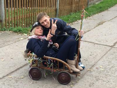 Foto des Albums: Kirmes in Teichel 24. - 25.10.2015