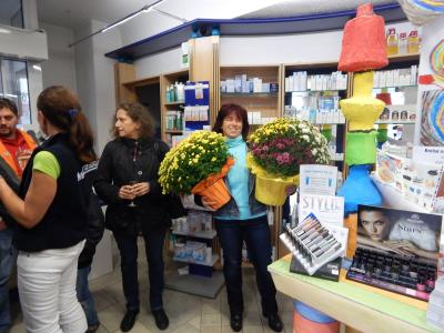 Foto des Albums: Kalendervorstellung mit Spendenübergabe durch Marktapotheke