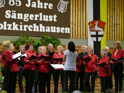 Foto des Albums: Liederabend in Holzkirchhausen mit dem Gemeinsamen Chor (16.05.2015)