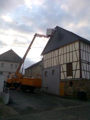 Giebelanstrich 2011  (Bild vergr&ouml;&szlig;ern)