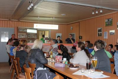 Foto des Albums: Jugendweihnachtsfeier 2015