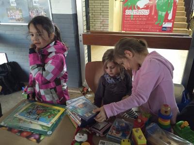 Foto des Albums: Adventsbasar der OGS 2015