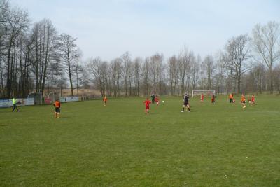 Foto des Albums: Pokalviertelfinale der D-Junioren in Arnsdorf